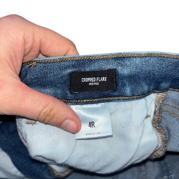 Express High Rise Cropped Flare Women’s 4R Distressed Jeans Medium Wash Denim - Picture 7 of 12